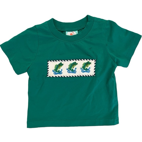 The Smocked Flamingo Kelly Green Bass Fishing Tee - Picture 1 of 5